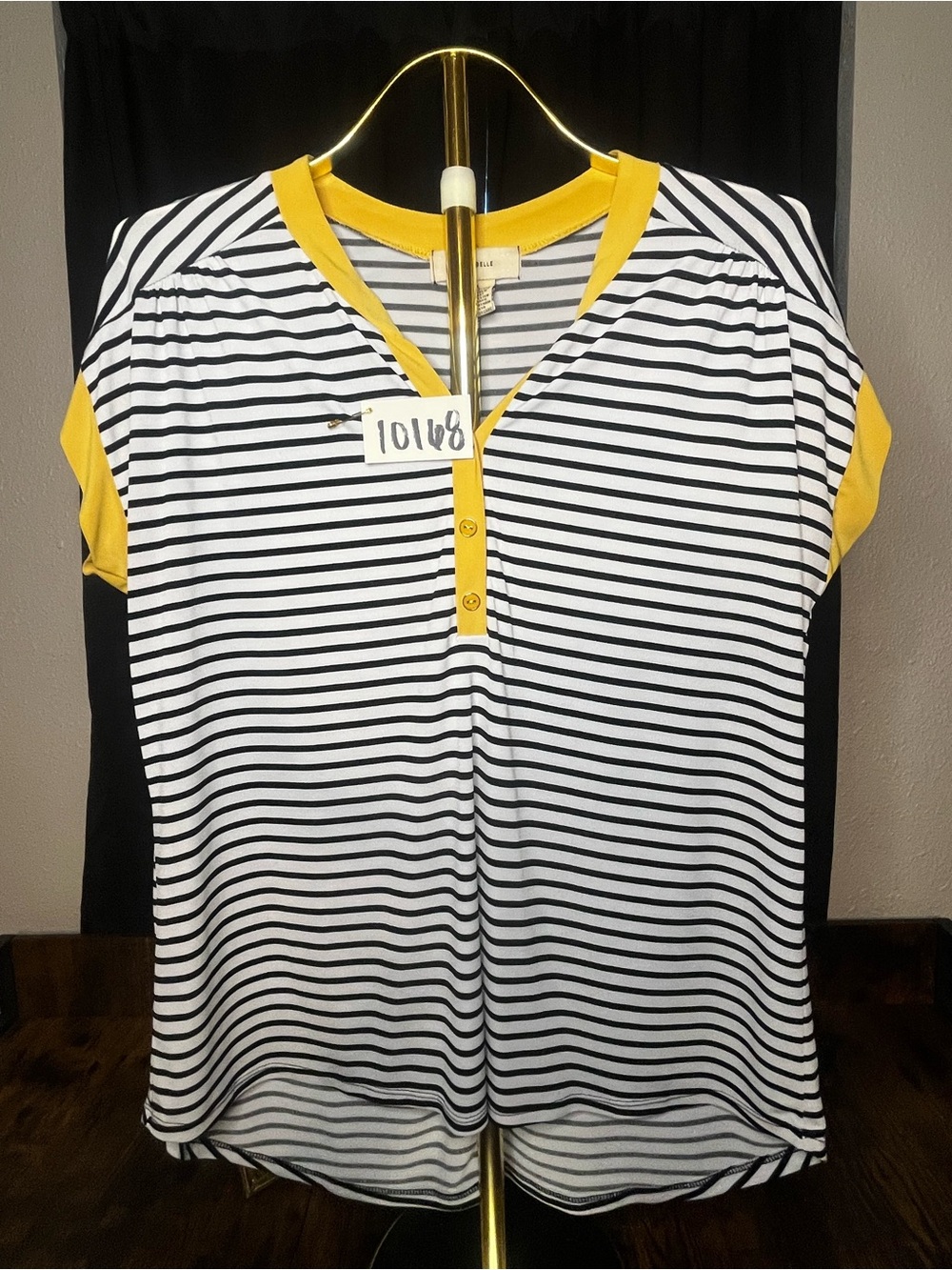 Diana Belle Striped Yellow Trim V-Neck Top XL